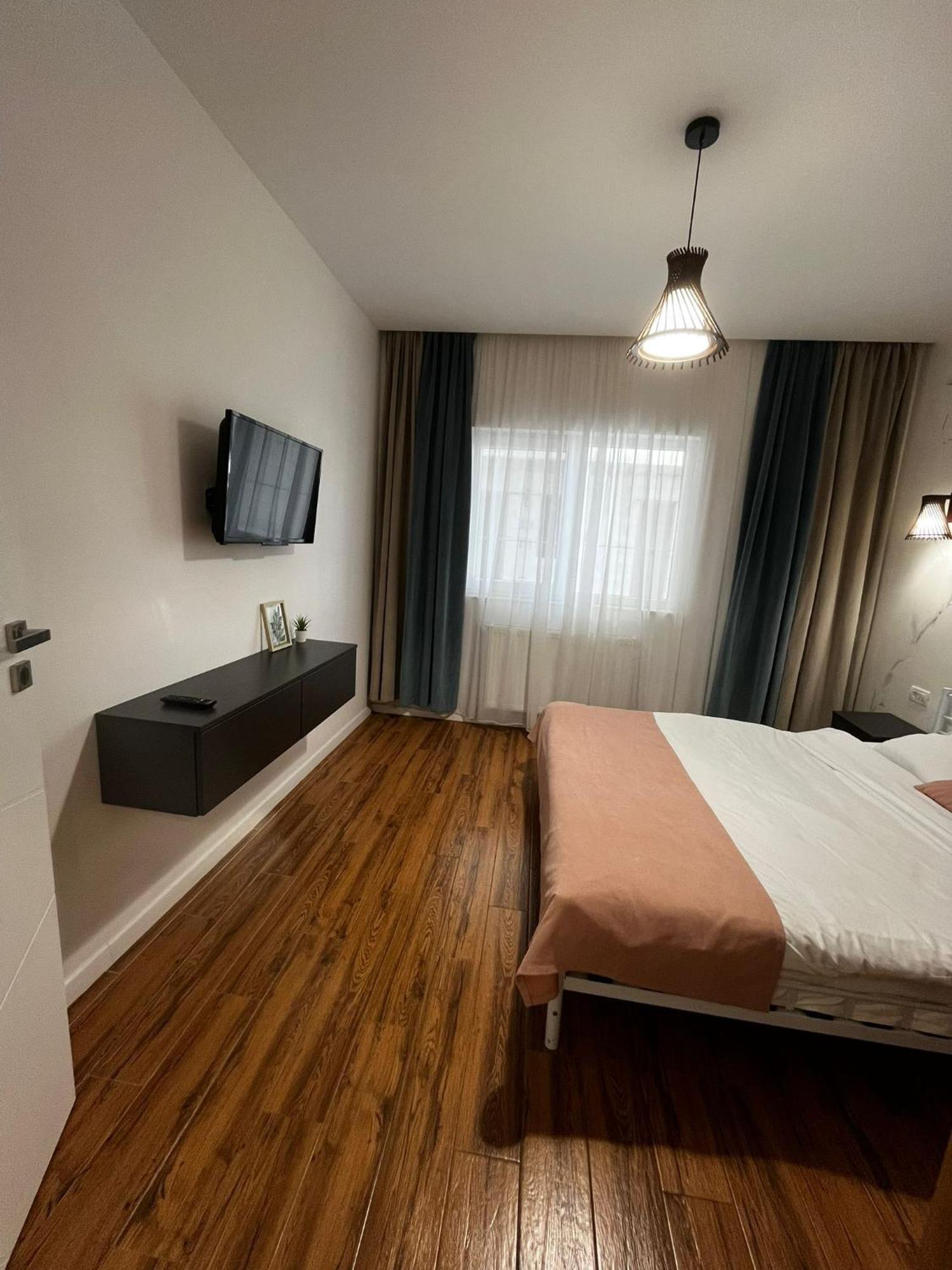 Nicholas Apartment ナボダリ エクステリア 写真